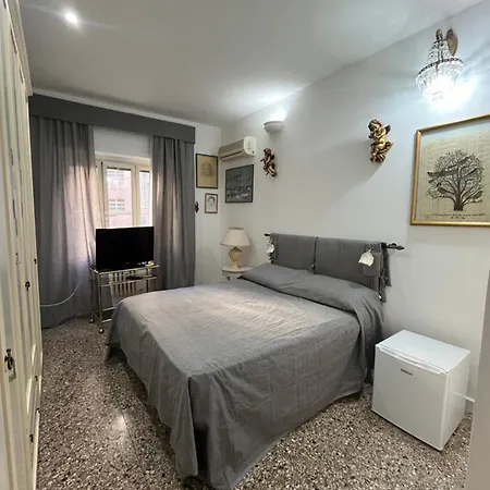 بيت ضيافة Stanza Con Ottima Posizione روما